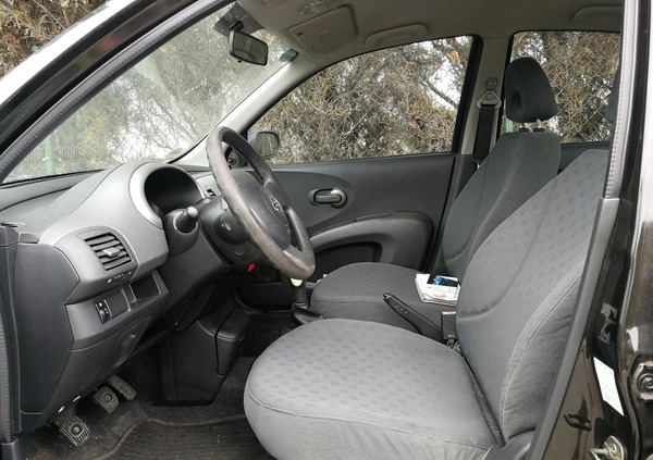 Nissan Micra cena 1999 przebieg: 151000, rok produkcji 2004 z Gniezno małe 29